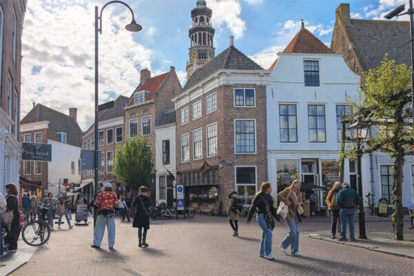 Shoppers in Middelburg