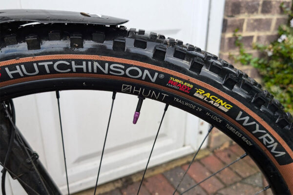 Hutchinson Wyrm 2.4 after 800 miles