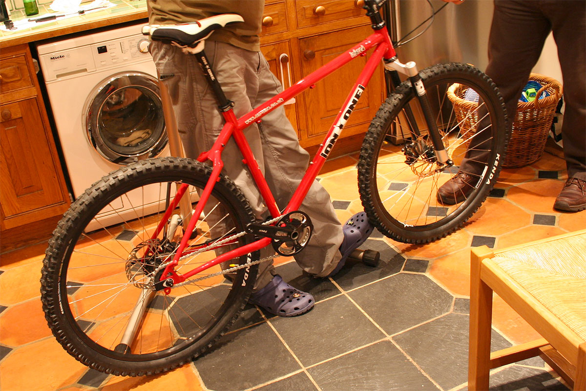 An On-One singlespeed in a kitchen