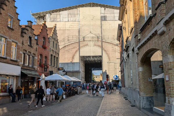 The Menin Gate in Ypre sundergoing restoration