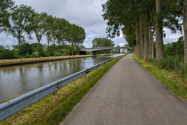 The Ostend to Bruges canal and cycle path