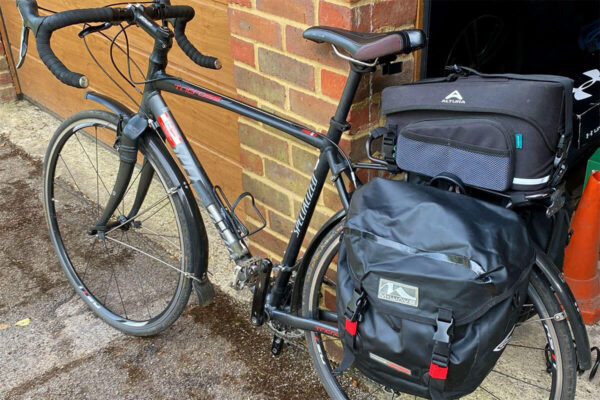 Specialized Tricross with rear panniers